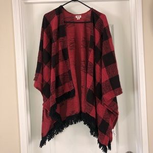 MOSSIMO - buffalo check shawl.